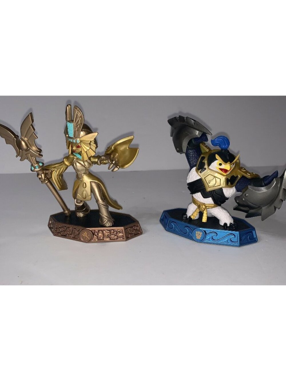 Lot of 2 Skylanders Imaginators Figures: Master King Pen & Golden Queen